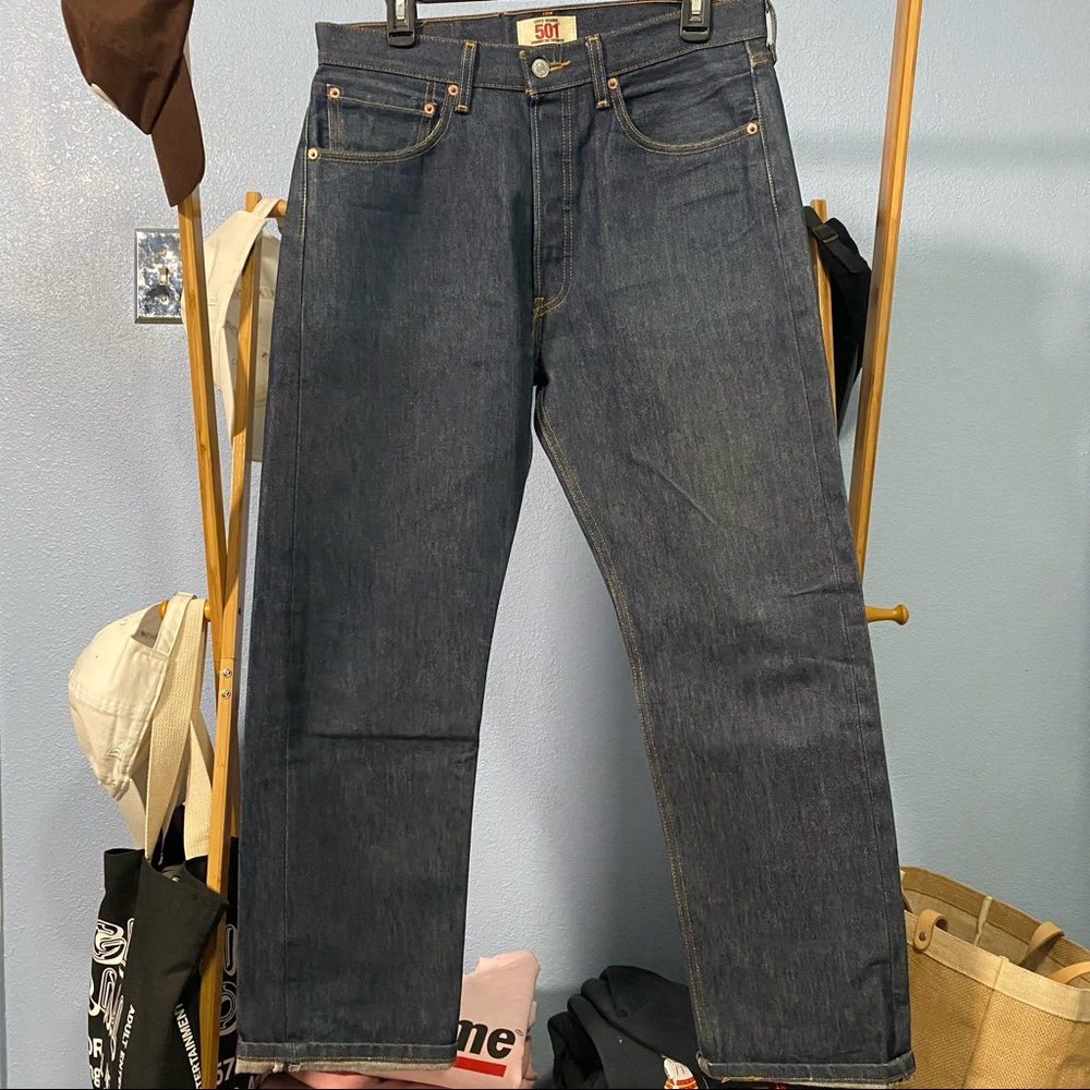 Levi 501 32 x 30 Shrink to Fit Blue